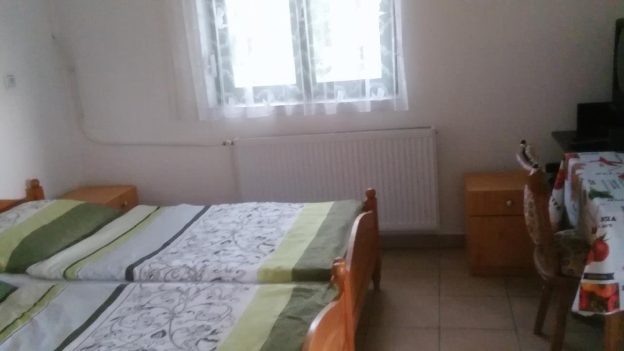 Aquaparti Apartmanok Hajdúszoboszló Zewnętrze zdjęcie